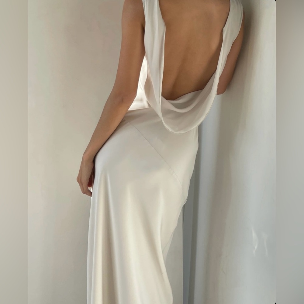 NEVER WORN Meshki Nadia Maxi Satin Dress With Back Cowl - Silver Size XS